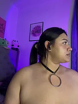 Ari_Martin Pertunjukan Webcam