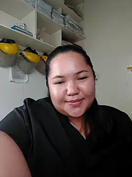 LianaCruzado's Live XXX Chat