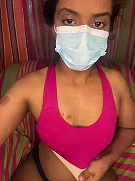 SukiyamaAsia 现场XXX聊天