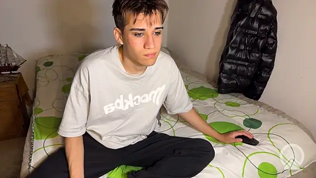 Pertunjukan Kamera Web kevinnoff19