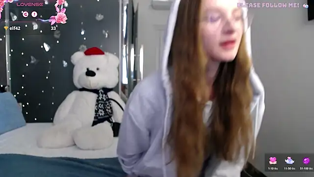 Show modela KateJonson na web-kameri