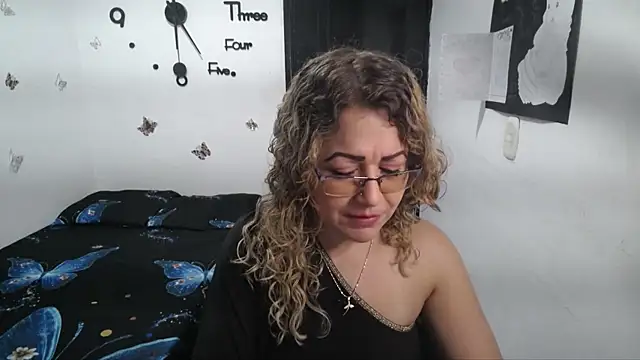 แชท XXX สดของ Escobar-Skarlet