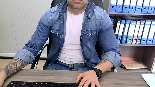 Evasionee 라이브 XXX 채팅