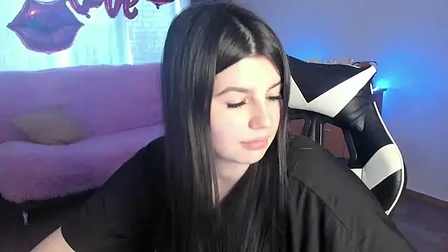 KisaModel's Live XXX Chat