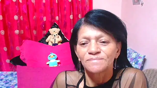 Webkamerová show SLUTTYROXY