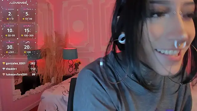 Kat_VonDe: онлайн-секс-чат