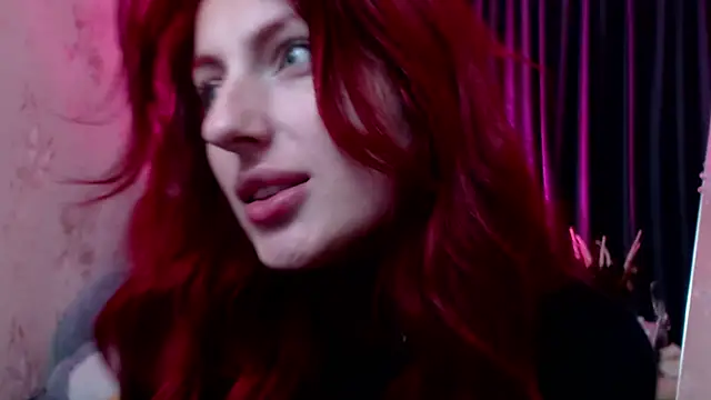 Nina_Blum_のライブXXXチャット