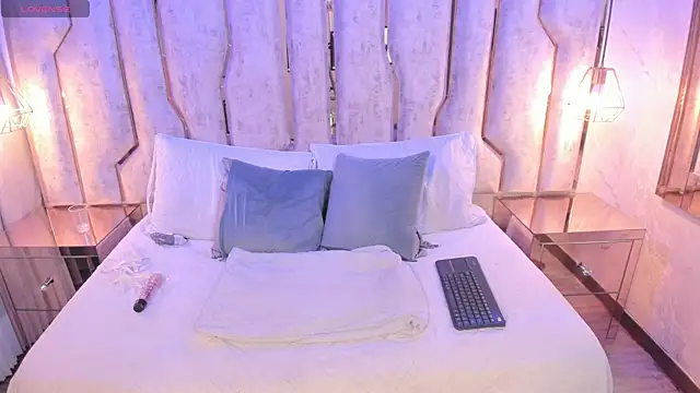 Webkamerová show chica_nocturna25