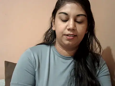 Chatroom XXX en direct de bellachow10