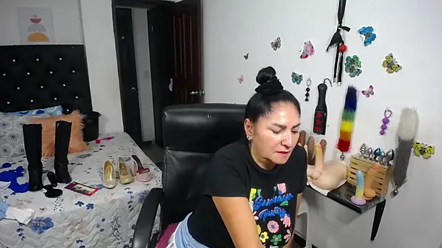 mature_bigboobs10: онлайн-секс-чат