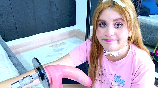 LizzyOlsen's Live XXX Chat