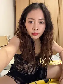 mimi_181 在線直播表演