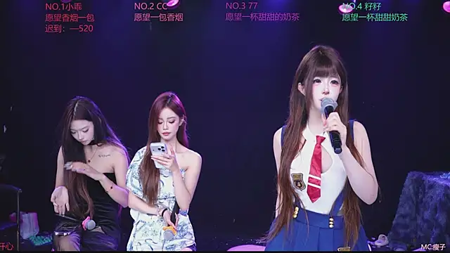 Show de Miss-LOVE-007 na webcam