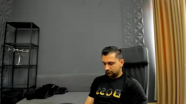 BryceReign – Naživo XXX chat