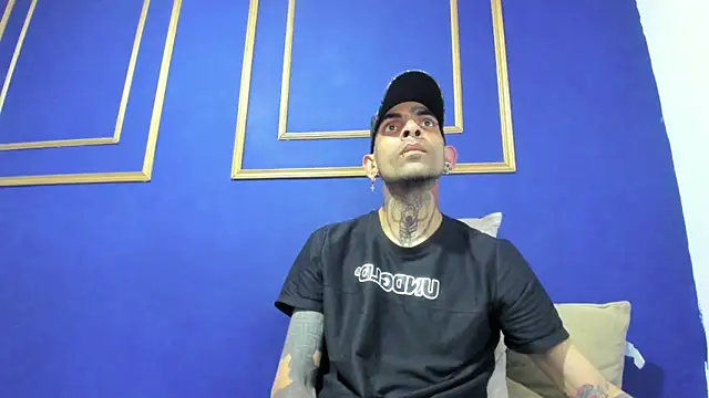 Demon_Rose_ Adlı Modelin Web Kamerası Şovu