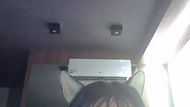 SkinnyKittenのウェブカメラショー