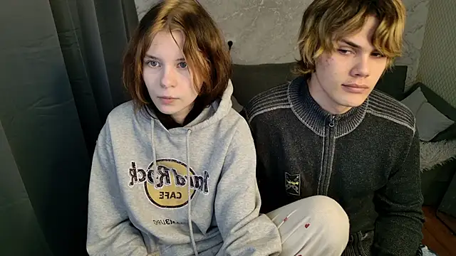 Bonnie_And_C1yde 即時 XXX 聊天