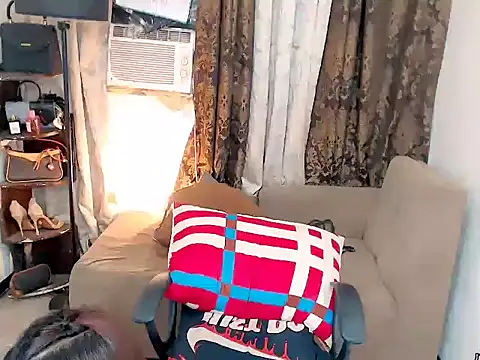 yourasianmistresxxxxx Show Webcam