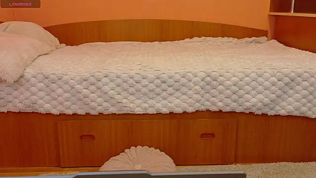 IvyMyst: онлайн-секс-чат