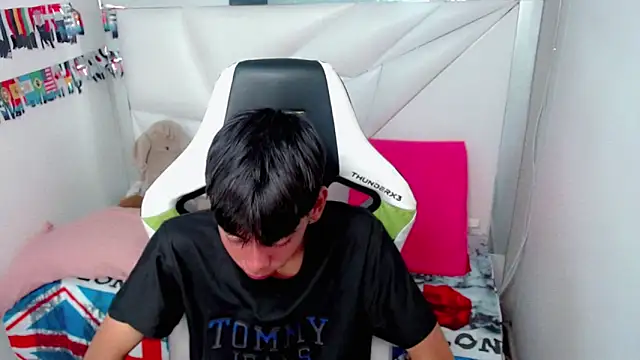 Liarr_ Live XXX-Chat