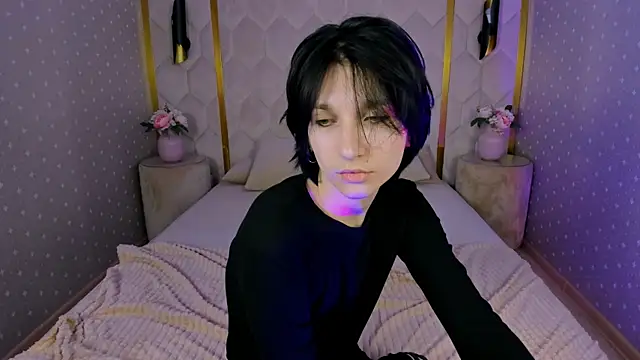 Show modela AdonBev na web-kameri