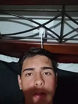 rodriguesofc2 Show Webcam