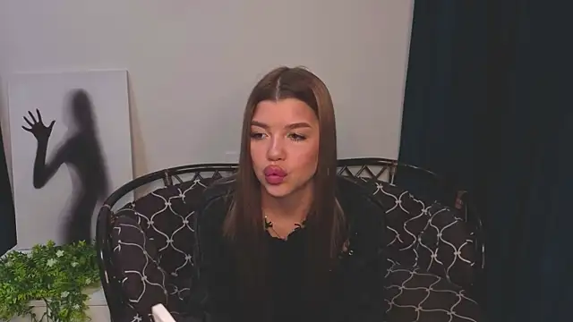 DelenaRines Pertunjukan Webcam