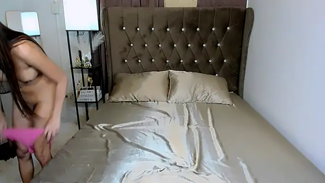 Lars_empress Chat XXX in diretta