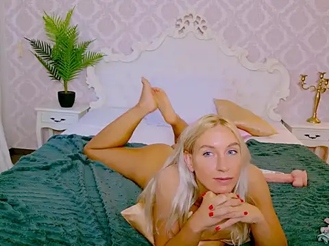 Show modela Kayleen_B na web-kameri