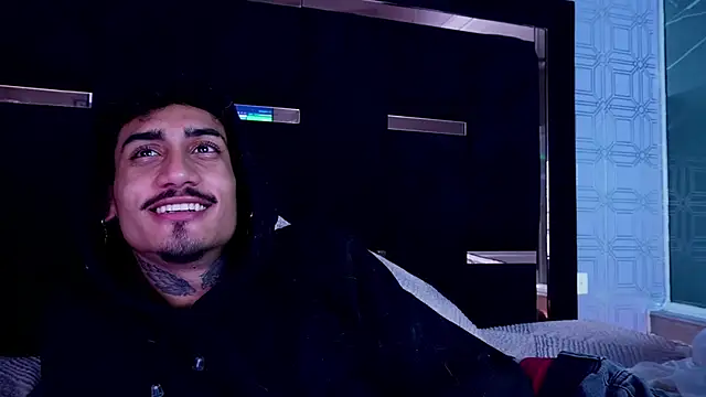 Chatroom XXX en direct de Dark_Eros_