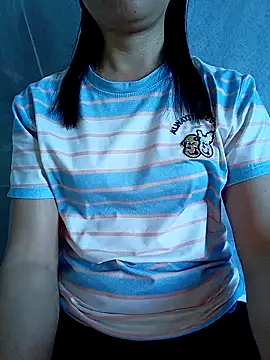 Doremon_95 Chat XXX in diretta