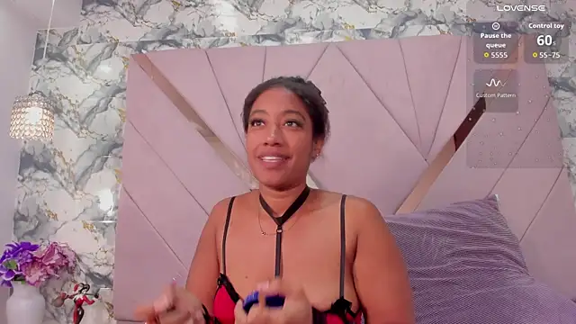 Chat XXX Live mia_rouxx1