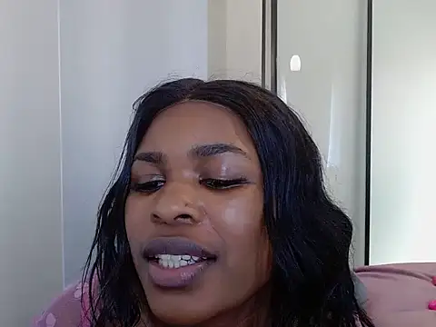 HoneyPotNina Live XXX-chat