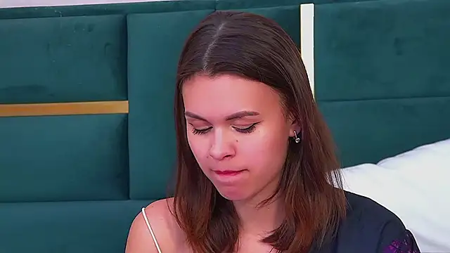 Sembang XXX Secara Langsung PollyLanders