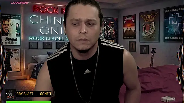 chino_roz Webcam-Show