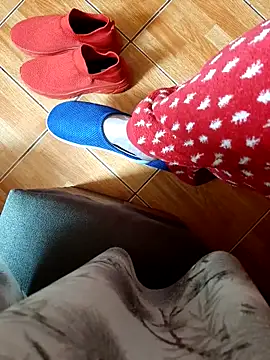 Pokazy przed kamerką – feet_toes