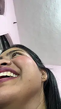 LunaaRosse's Live XXX Chat