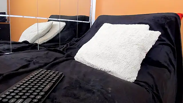 b3cky_ 即時 XXX 聊天