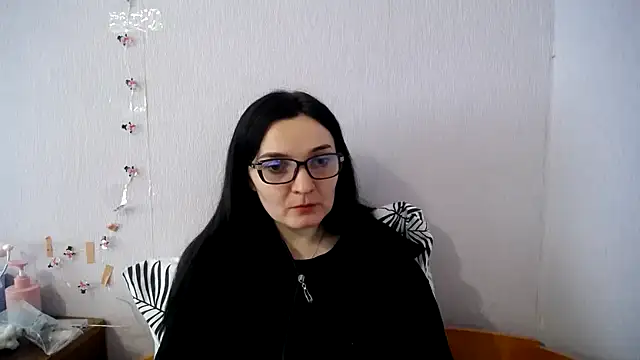 Shiny_gine's Live XXX Chat