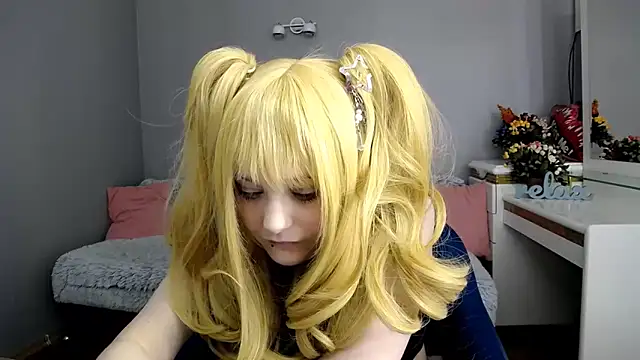 Chat +18 de Estheri ao vivo