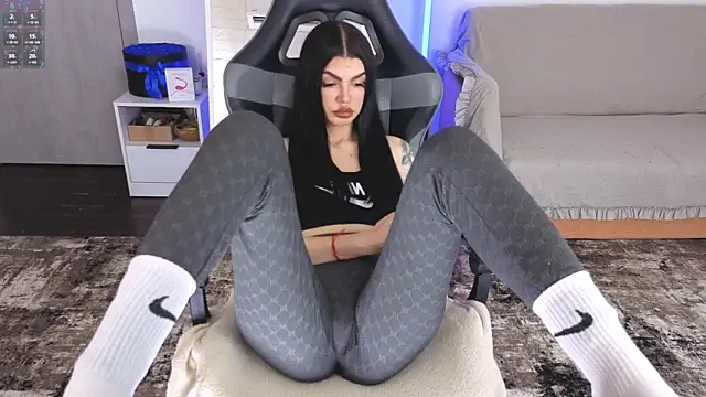 AnacondaOnnのライブXXXチャット