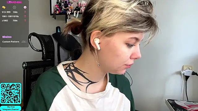 MadalynNosel: вебкам-шоу