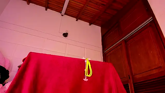 Gabby_Haze: онлайн-секс-чат