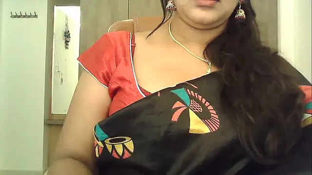 Chat XXX en directo de Spandana_Sweety