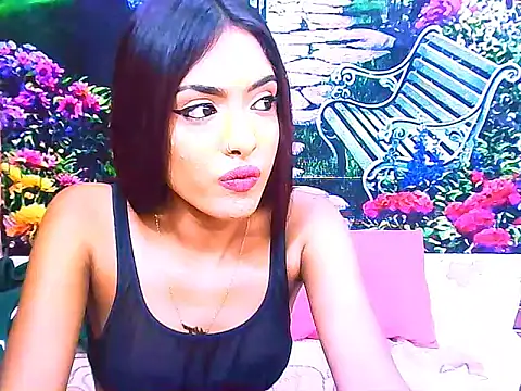 Chat +18 de IndianPretty14u2Luv ao vivo