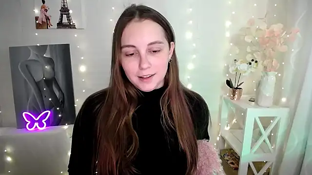 SweetPrincess_ Adlı Modelin Canlı XXX Sohbeti