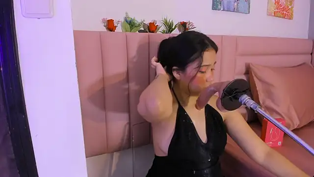 Sembang XXX Secara Langsung emma_clarke_