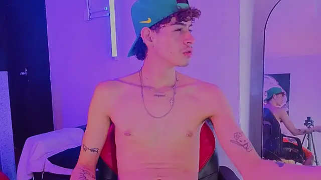 XXX chat uživo modela nova_salvatore