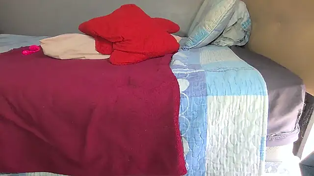 Chat +18 de Sweetslender ao vivo