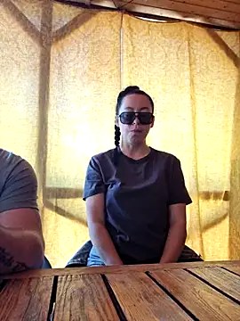 -Pupsiki- Show in webcam